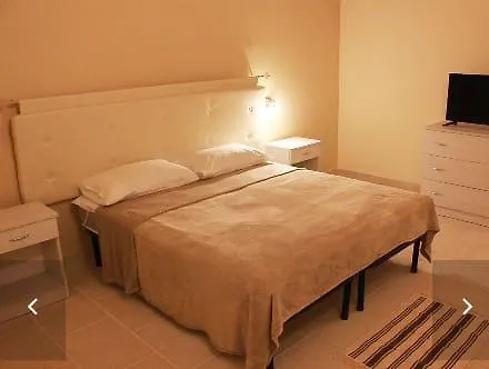 Guest house Angolo Del Corso 3*